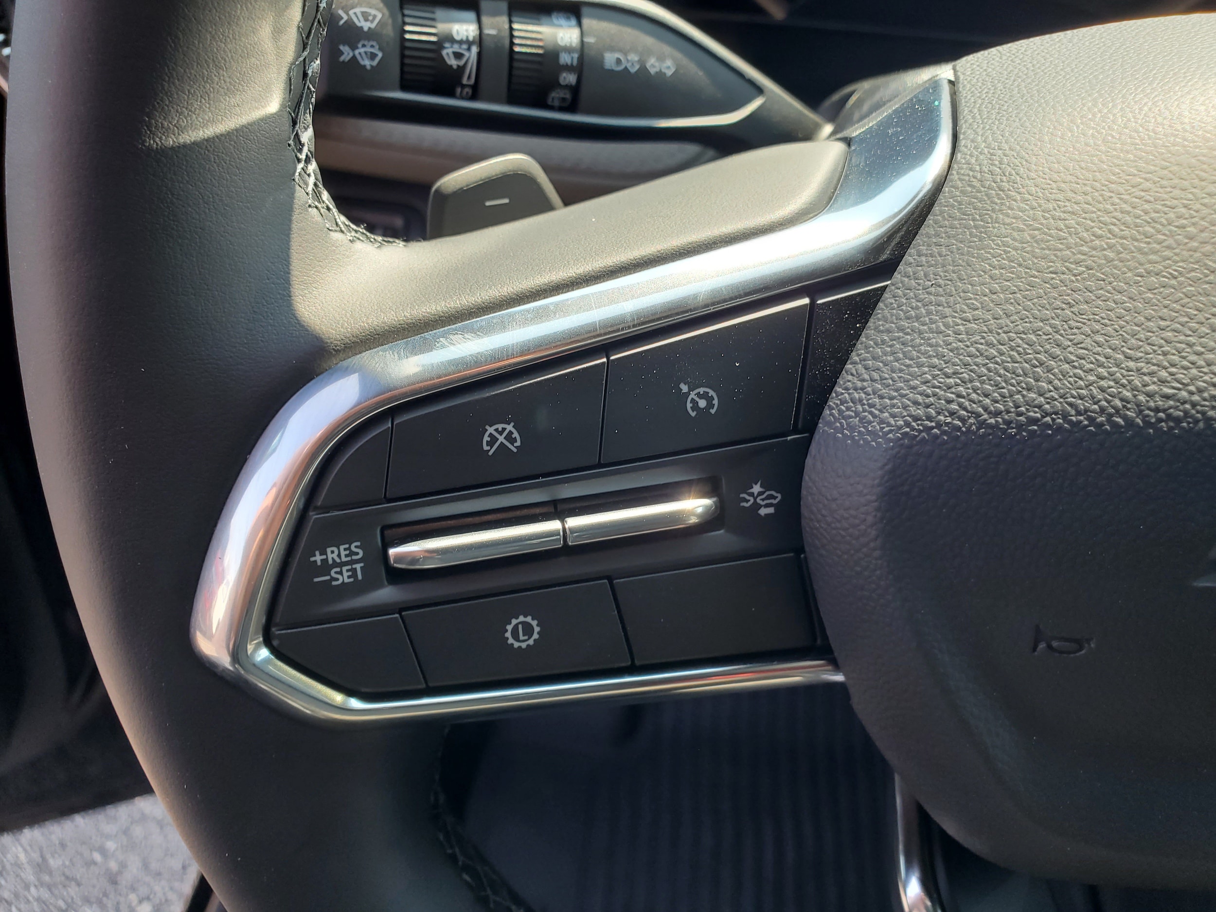 2027 Chevrolet Equinox LT - Photo 9