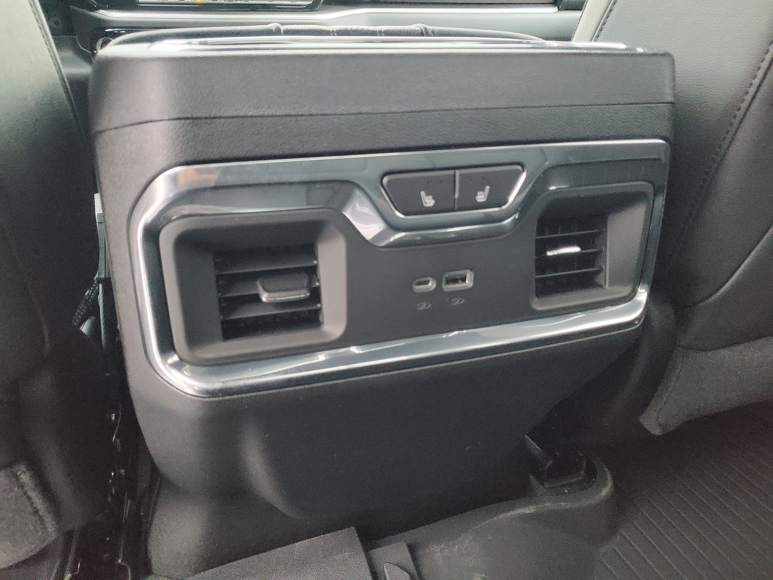 2026 Chevrolet Silverado 2500 HD High Country - Photo 30