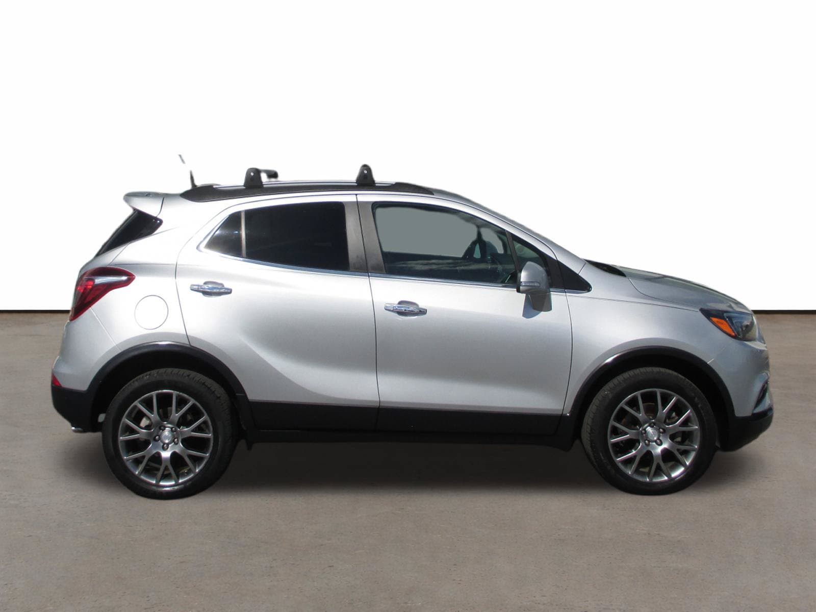 Used 2018 Buick Encore Sport Touring with VIN KL4CJ2SBXJB574142 for sale in Saginaw, MI