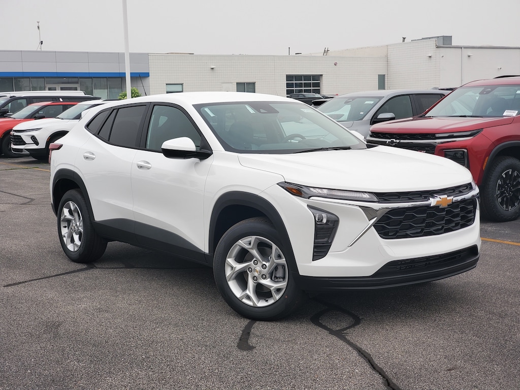 New 2026 Chevrolet Trax LS SUV