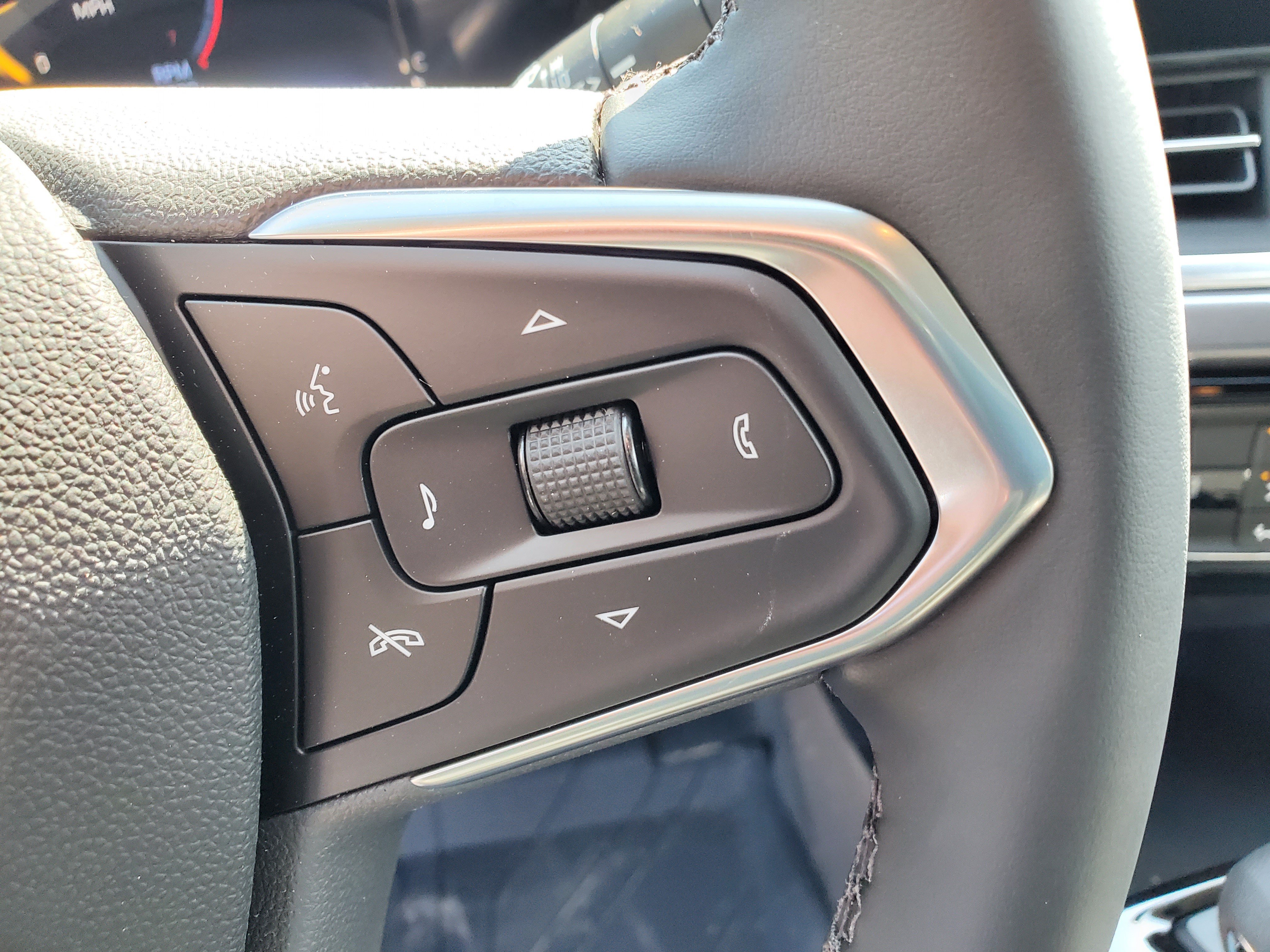2026 Chevrolet Trax Activ - Photo 13