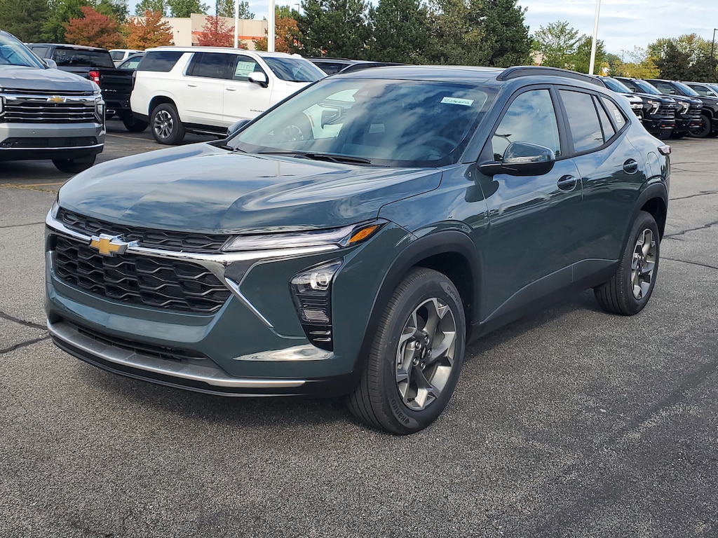 New 2026 Chevrolet Trax LT SUV