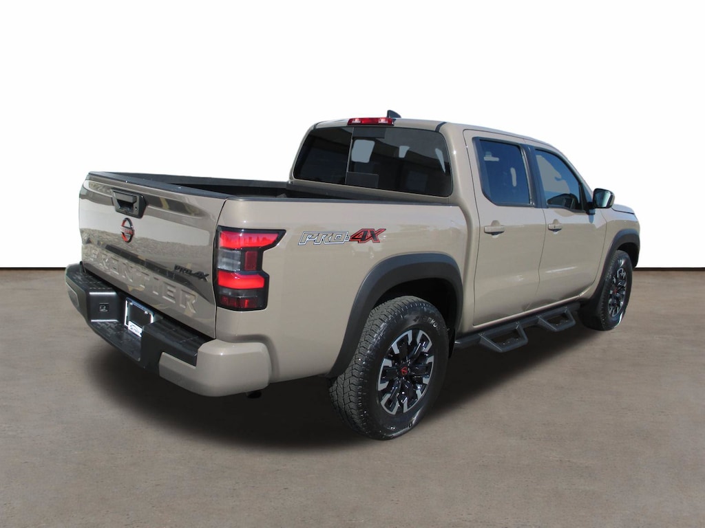 Used 2024 Nissan Frontier PRO-4X Truck Crew Cab