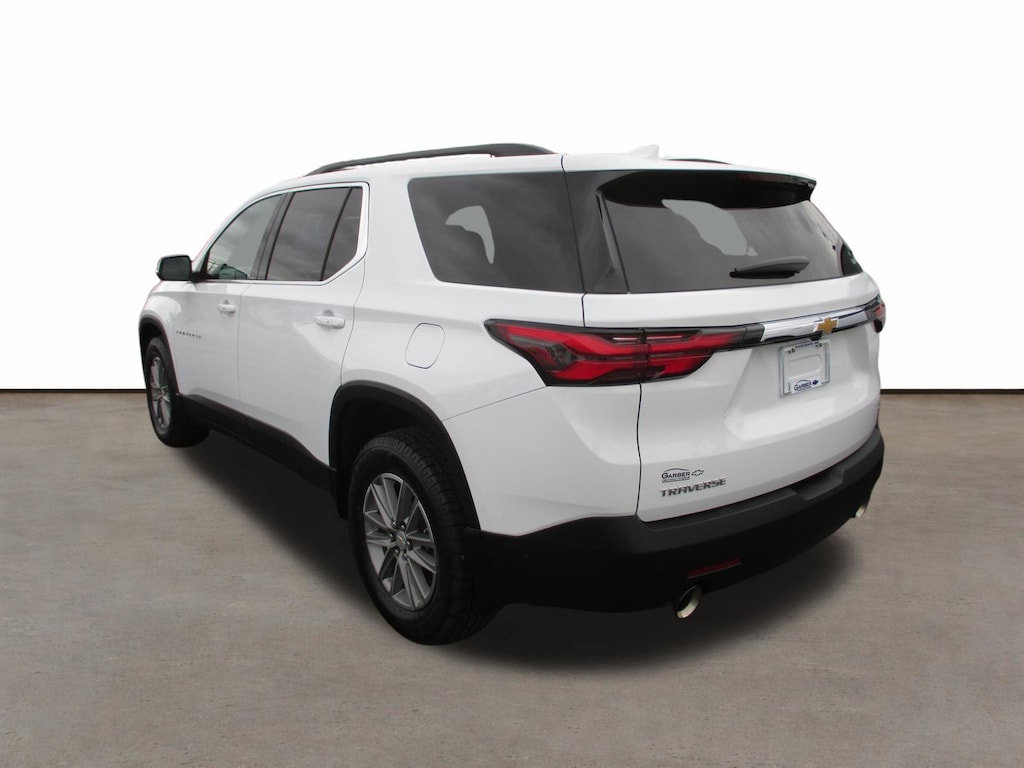 Used 2023 Chevrolet Traverse LT Cloth SUV