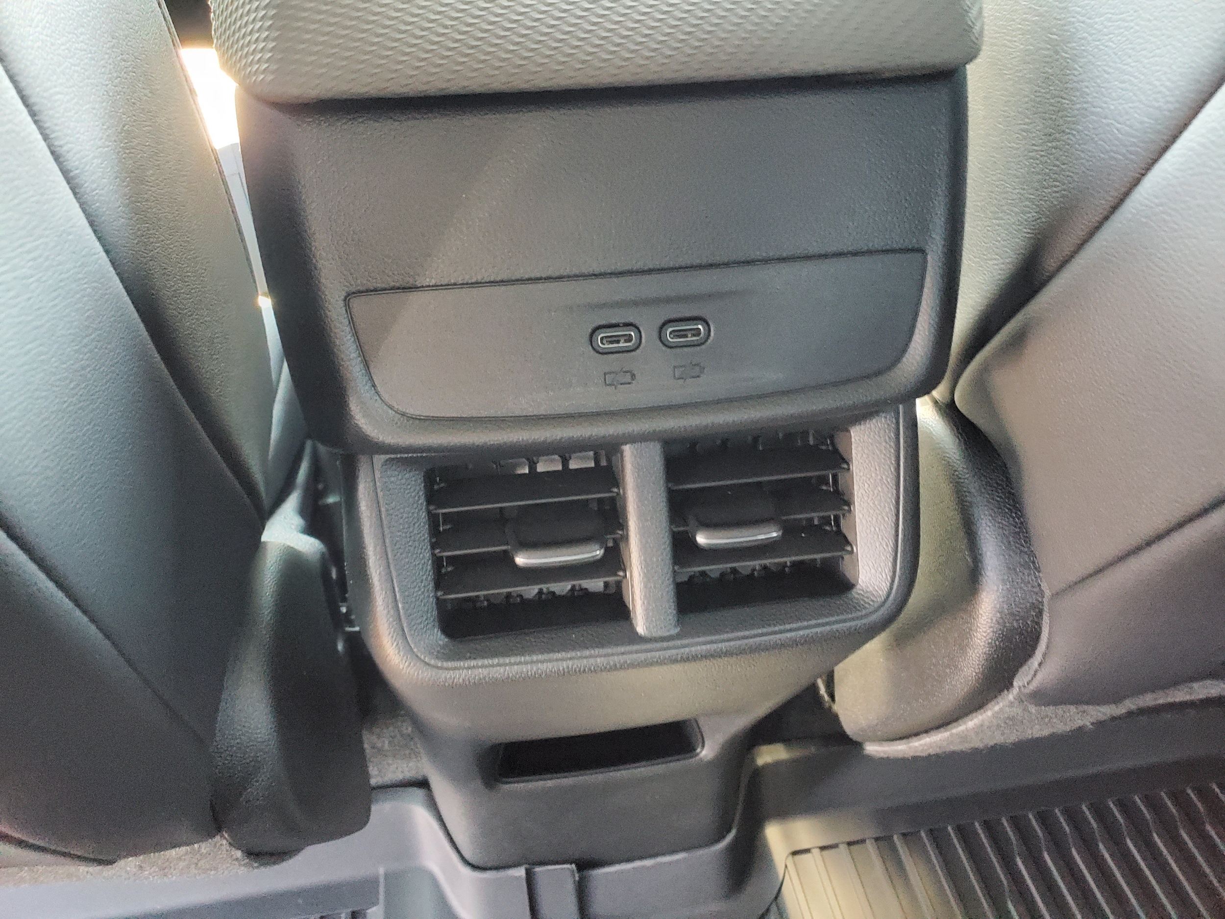2027 Chevrolet Equinox LT - Photo 26