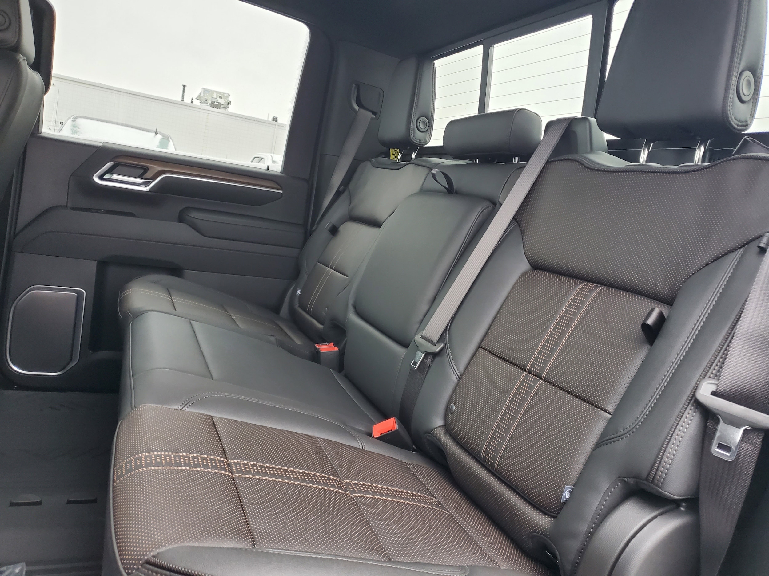 2026 Chevrolet Silverado 2500 HD High Country - Photo 29