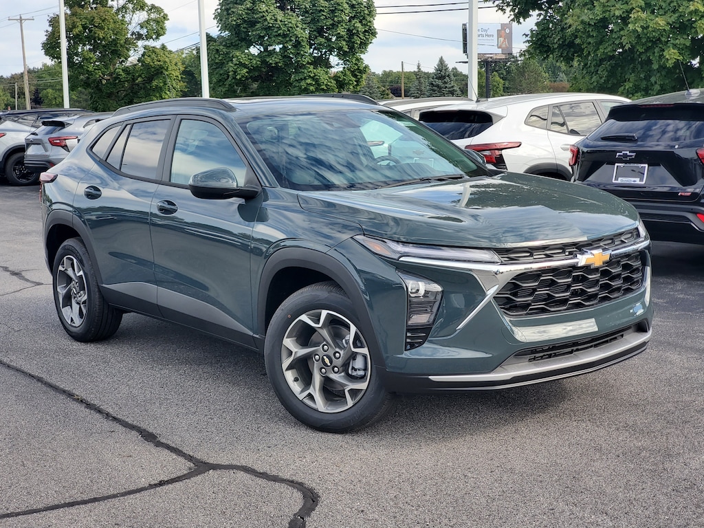 New 2026 Chevrolet Trax LT SUV