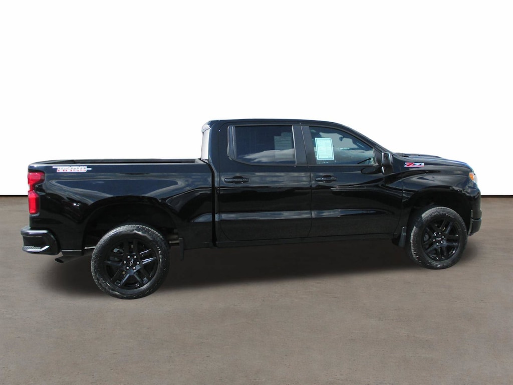 Used 2024 Chevrolet Silverado 1500 LT Trail Boss Truck Crew Cab