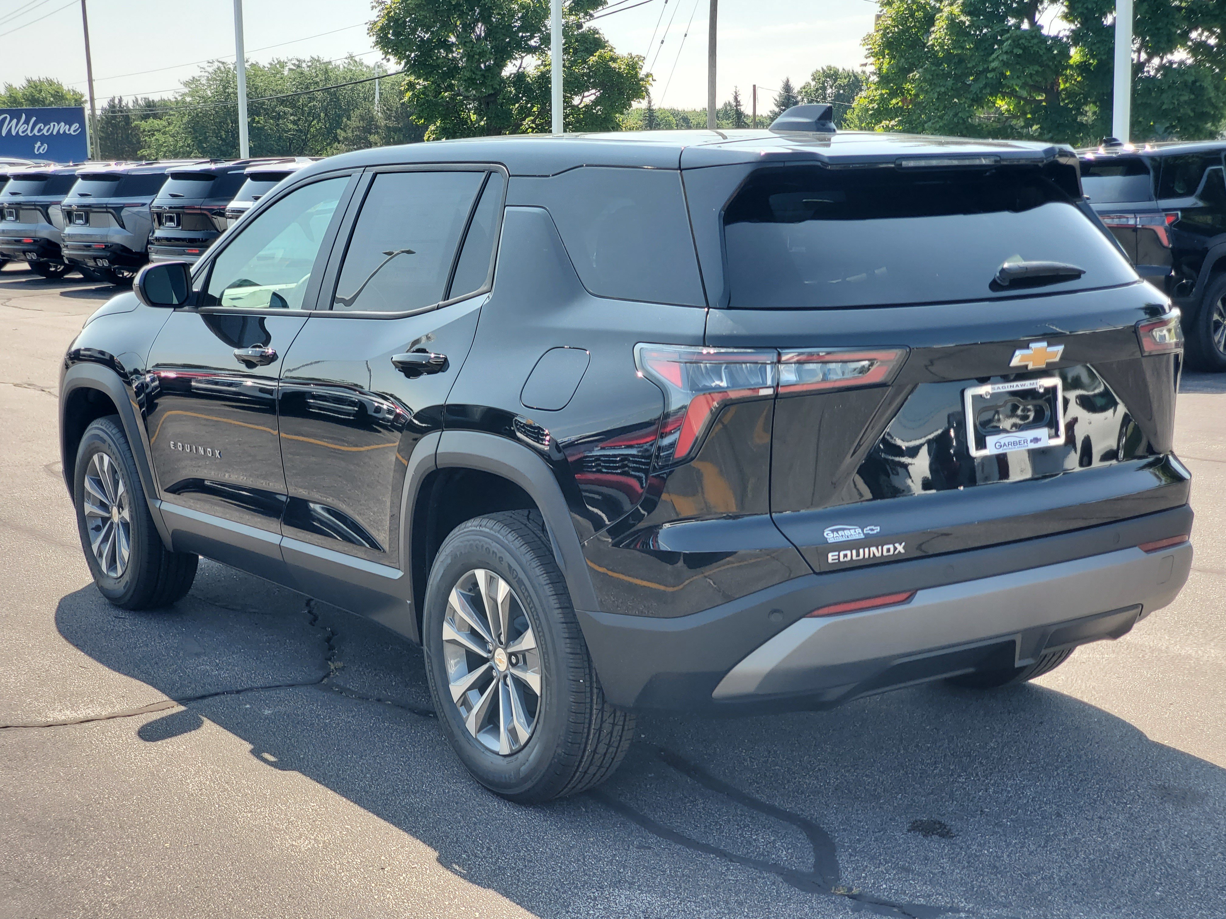 2027 Chevrolet Equinox LT - Photo 3