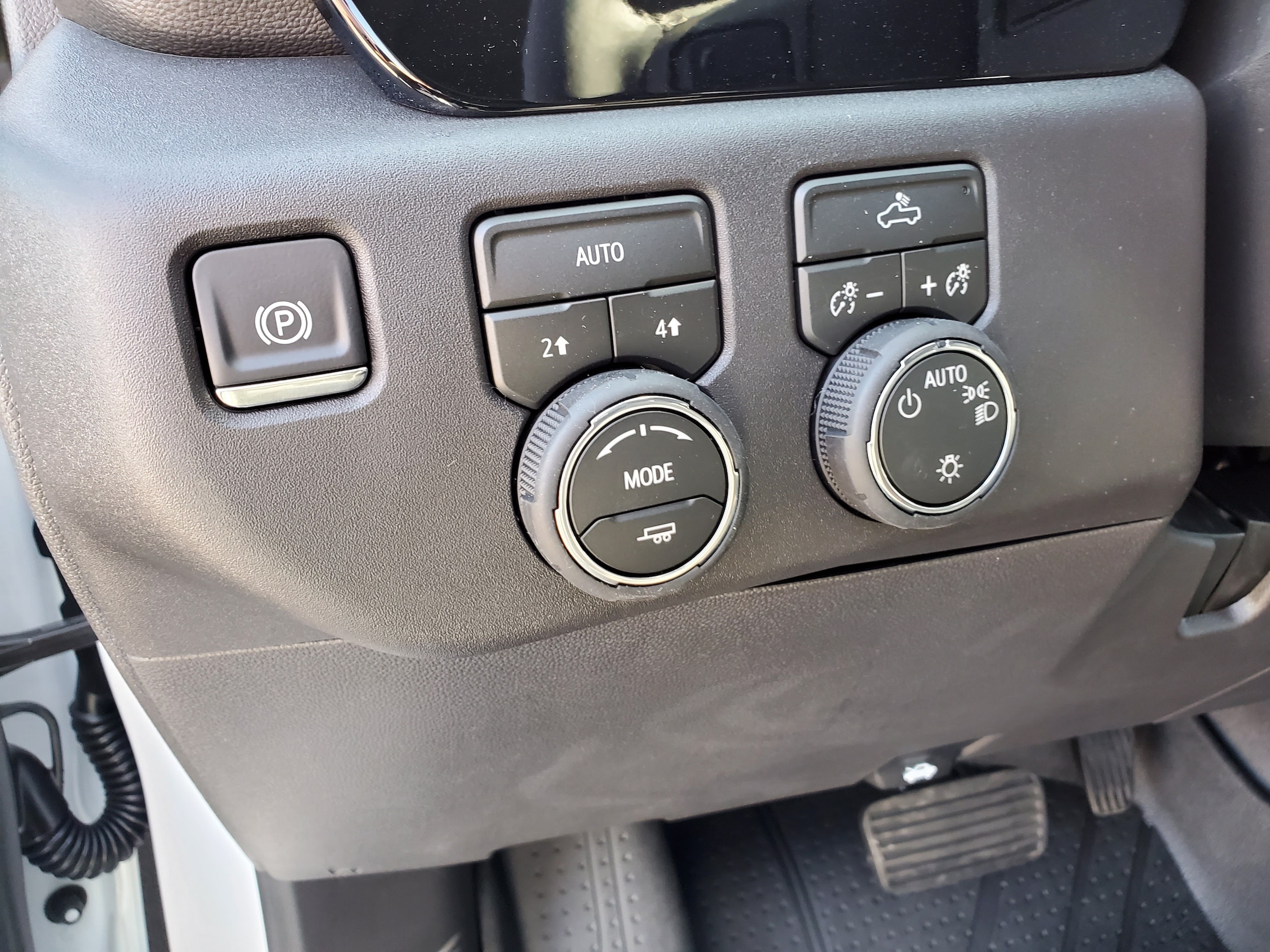2026 Chevrolet Silverado 1500 LT - Photo 8