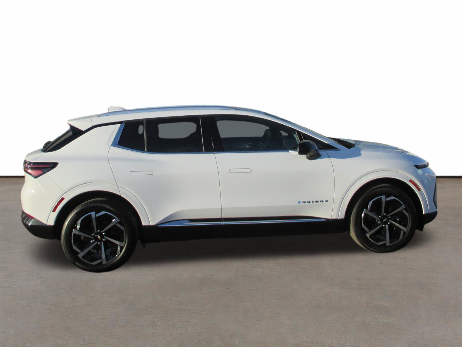 Used 2024 Chevrolet Equinox EV LT with VIN 3GN7DLRR3RS292911 for sale in Saginaw, MI