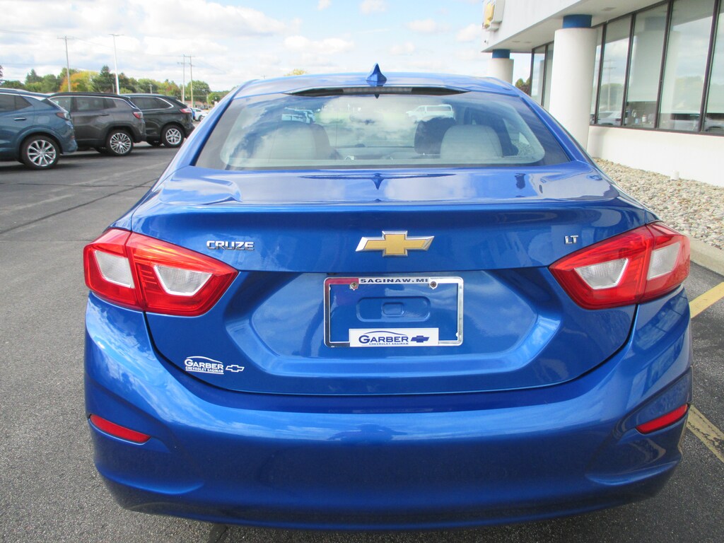 Used 2017 Chevrolet Cruze LT Sedan