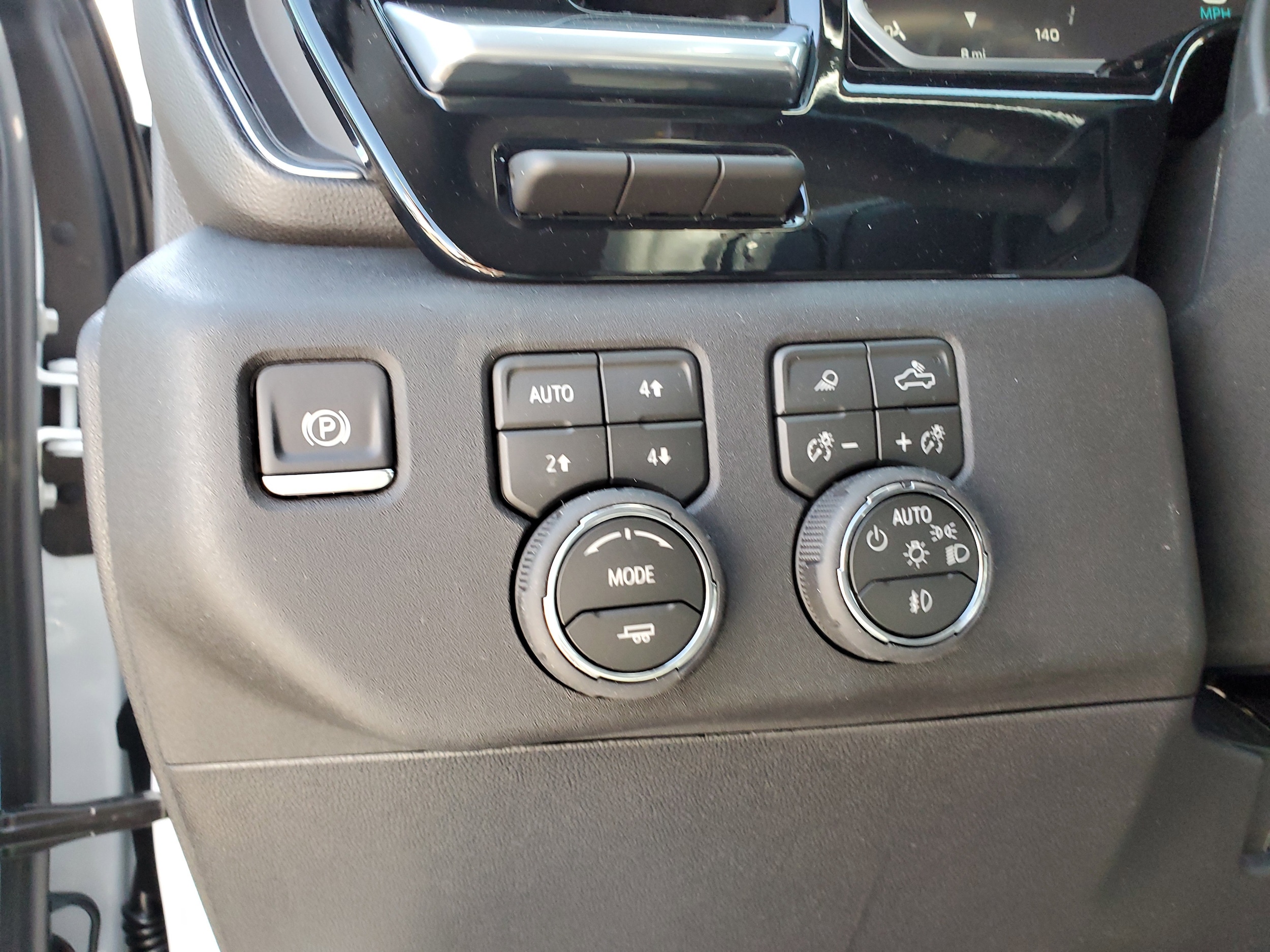 2026 Chevrolet Silverado 2500 HD LTZ - Photo 12