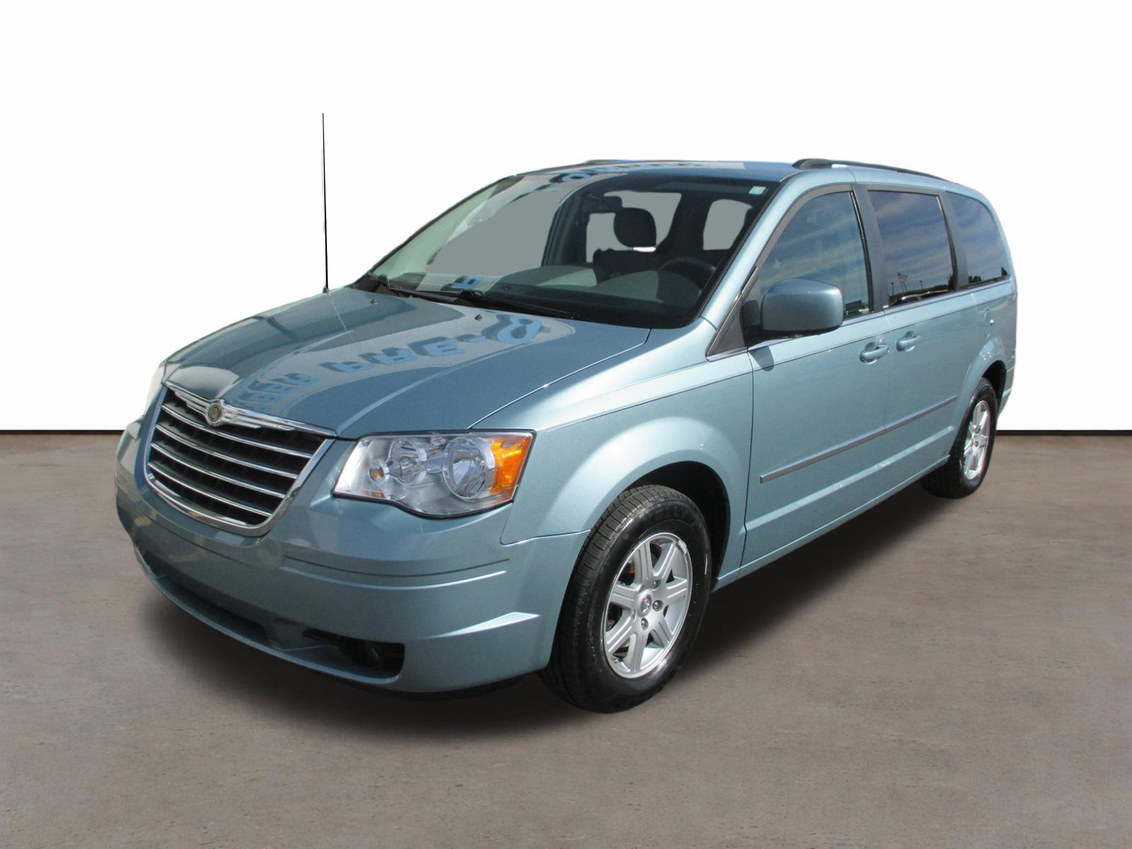 2010 Chrysler Town & Country Touring
