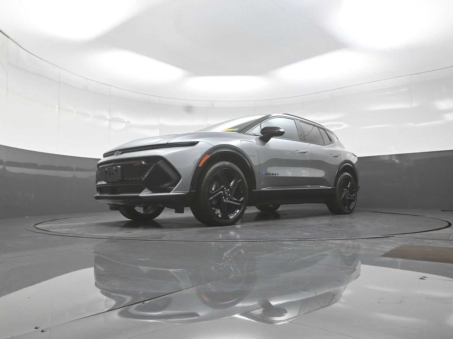 2026 Chevrolet Equinox EV RS - Photo 11