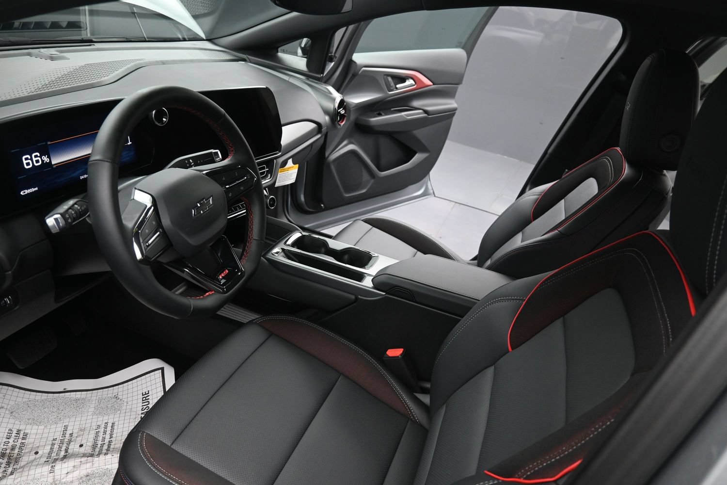 2026 Chevrolet Equinox EV RS - Photo 21