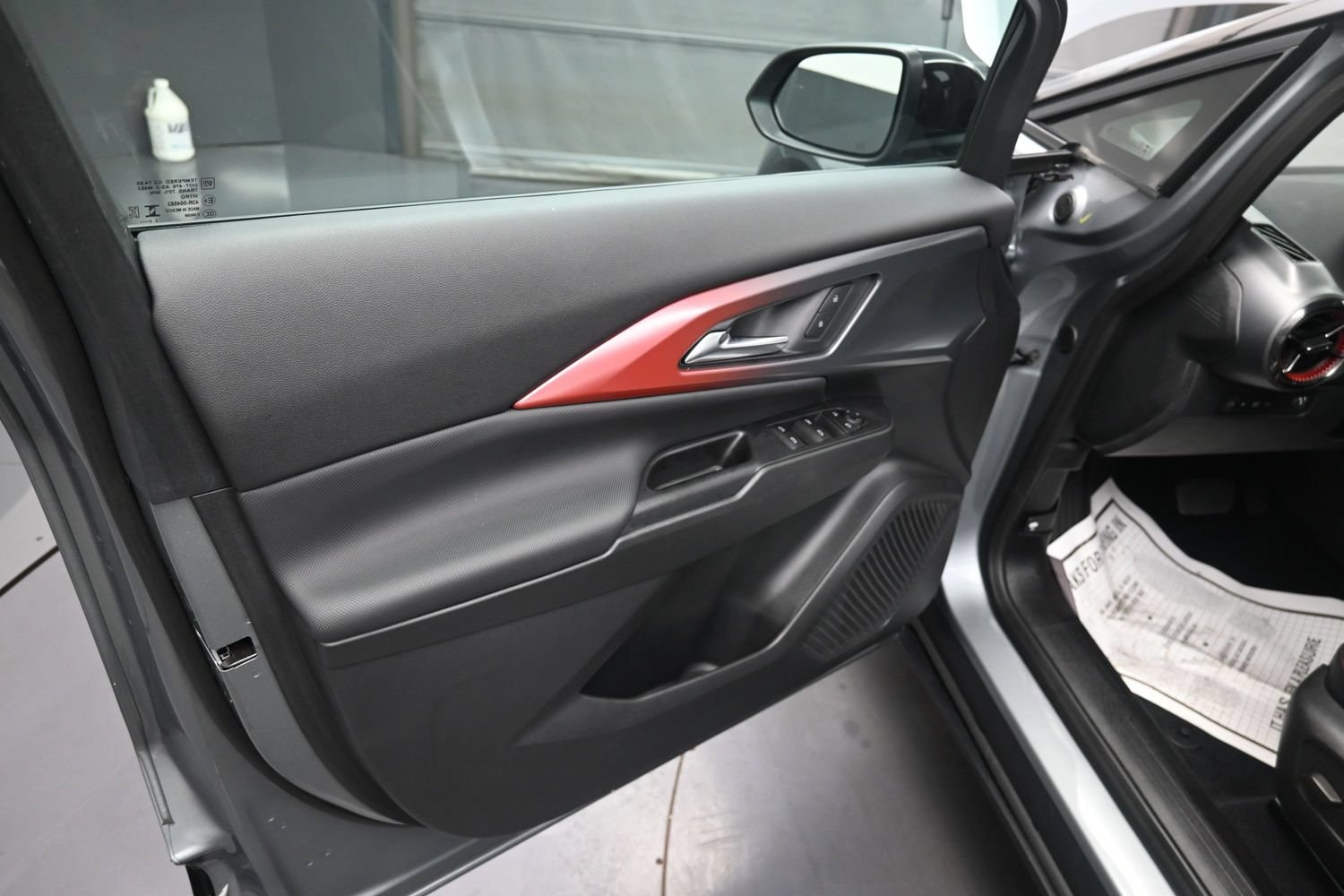 2026 Chevrolet Equinox EV RS - Photo 19