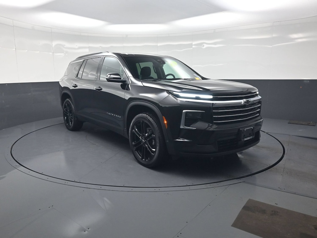New 2026 Chevrolet Traverse LT SUV