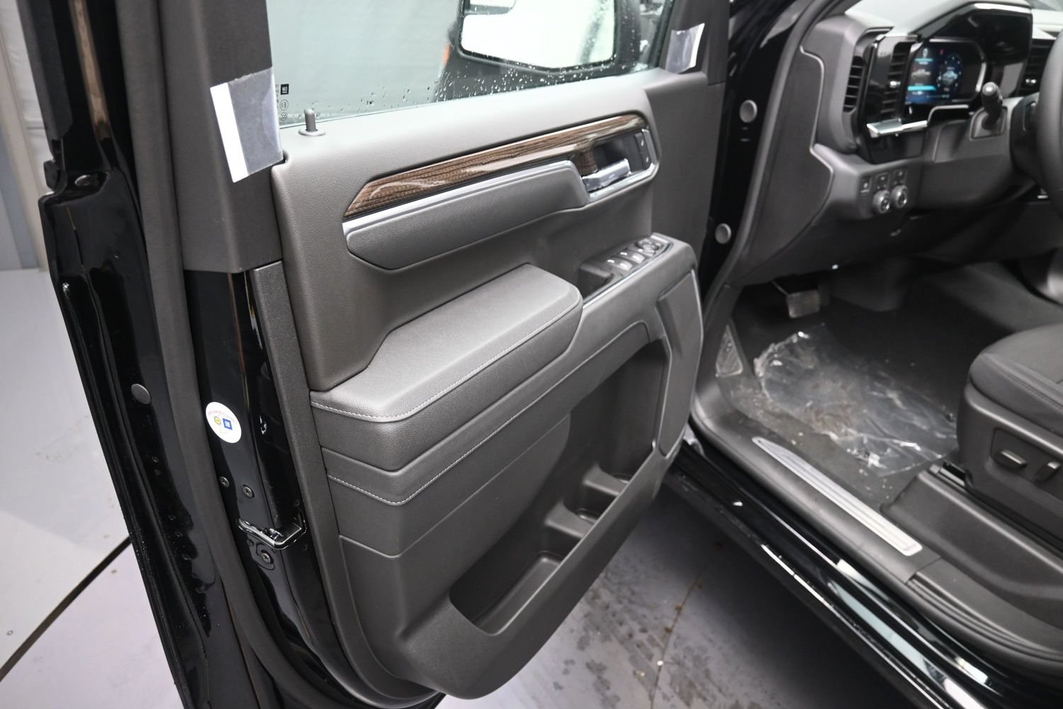 2026 Chevrolet Silverado 1500 LT - Photo 19