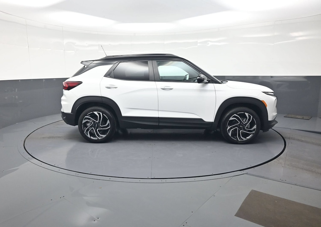 Used 2024 Chevrolet Trailblazer RS SUV