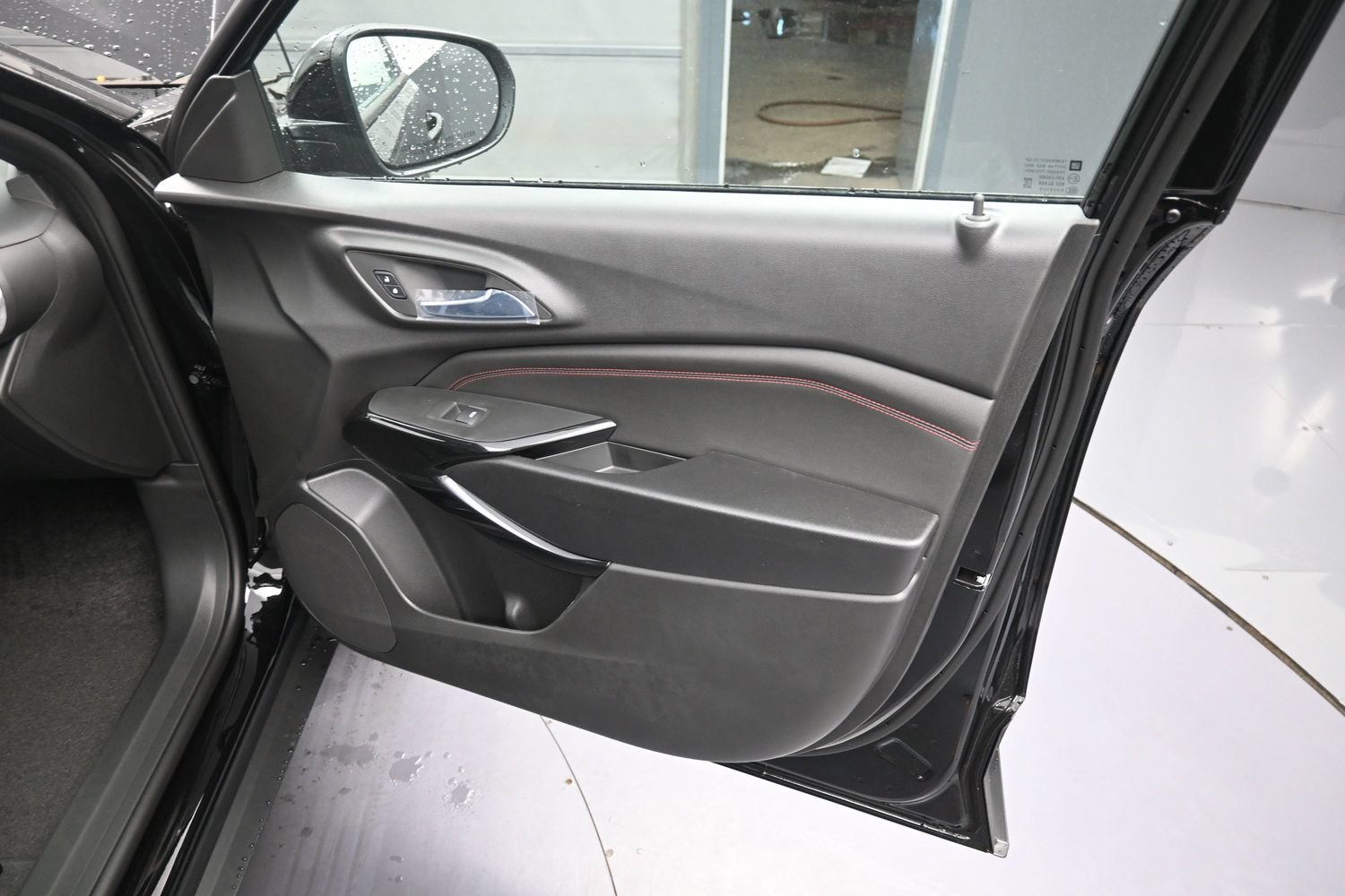 2026 Chevrolet Trax RS - Photo 42