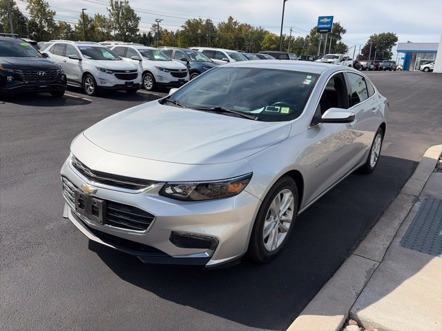 Used 2018 Chevrolet Malibu LT Car