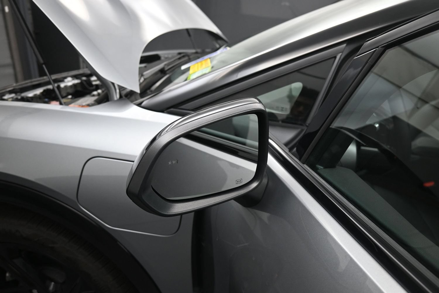2026 Chevrolet Equinox EV RS - Photo 18