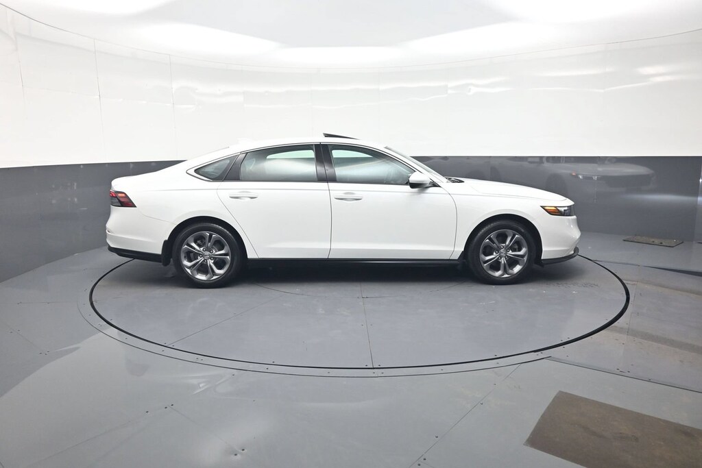 Used 2024 Honda Accord Sedan EX Sedan