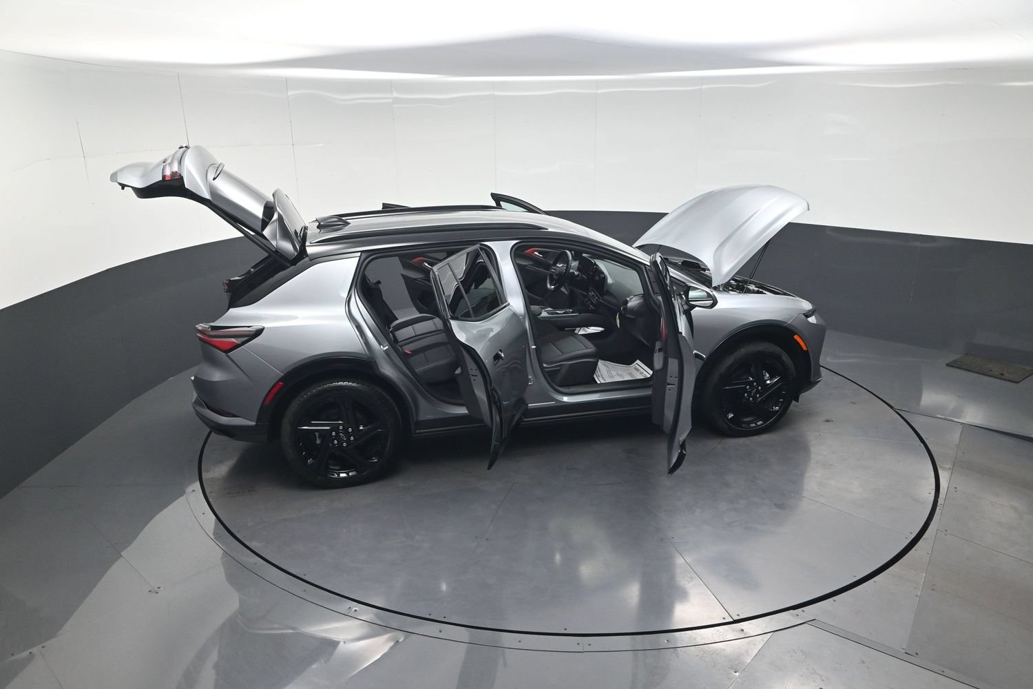 2026 Chevrolet Equinox EV RS - Photo 14