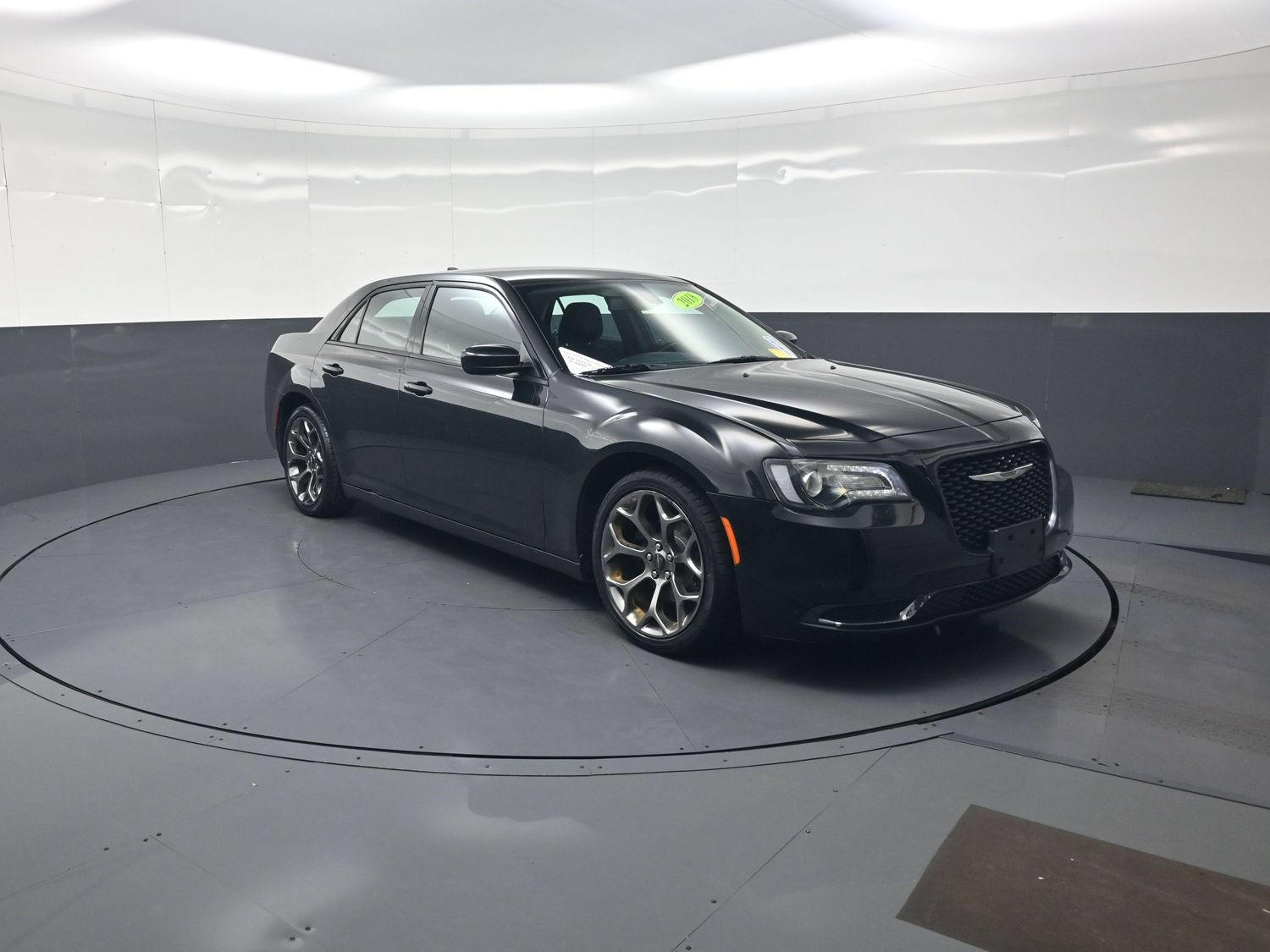 2018 Chrysler 300