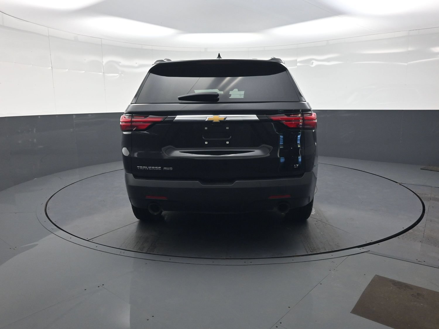 Used 2023 Chevrolet Traverse LT Cloth SUV