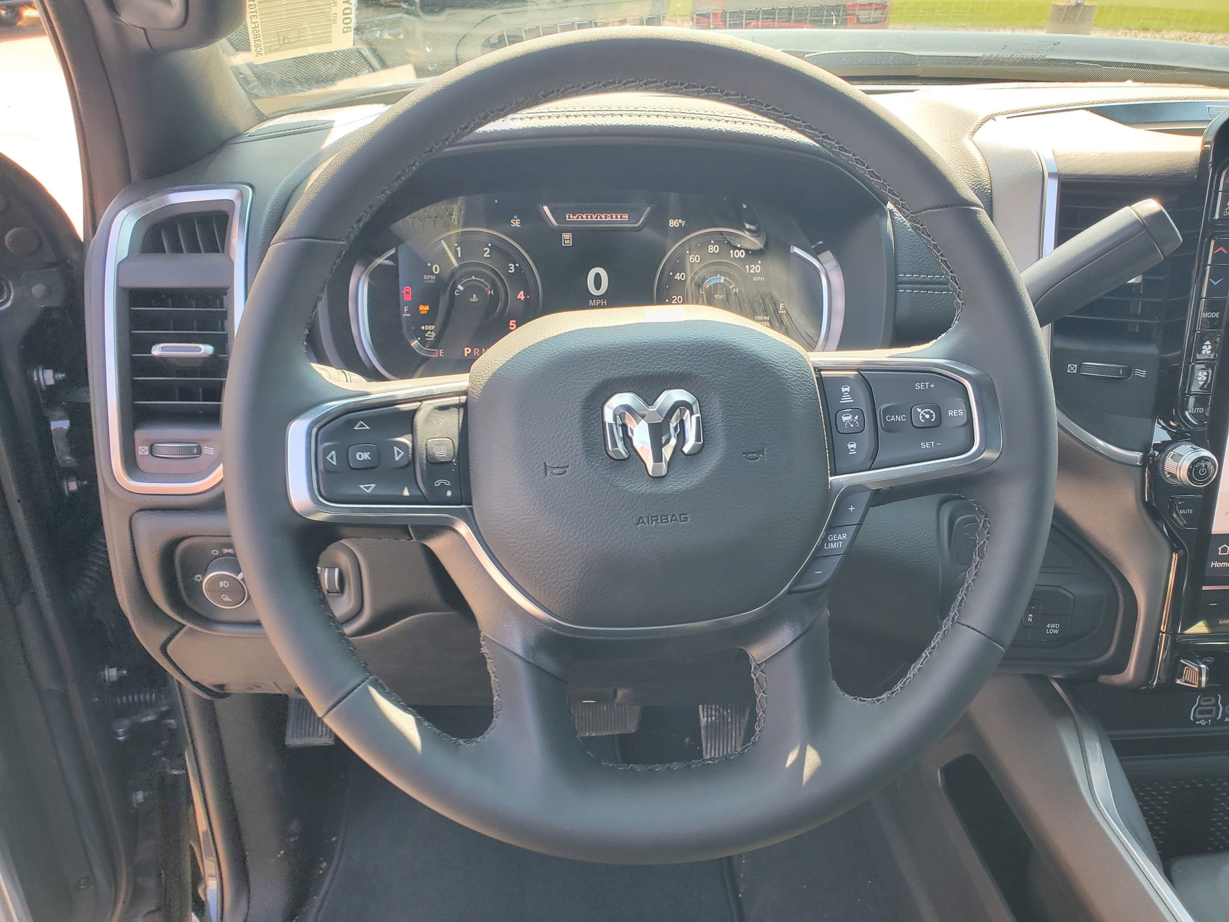 2026 RAM 2500 Laramie - Photo 16