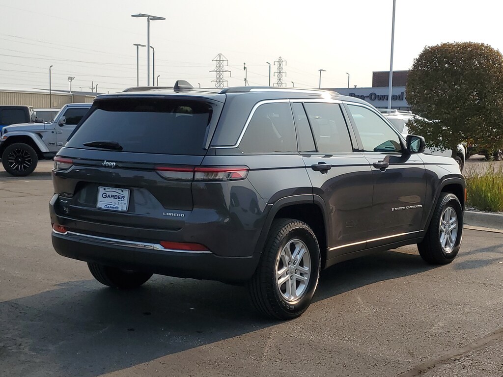 Used 2023 Jeep Grand Cherokee Laredo SUV