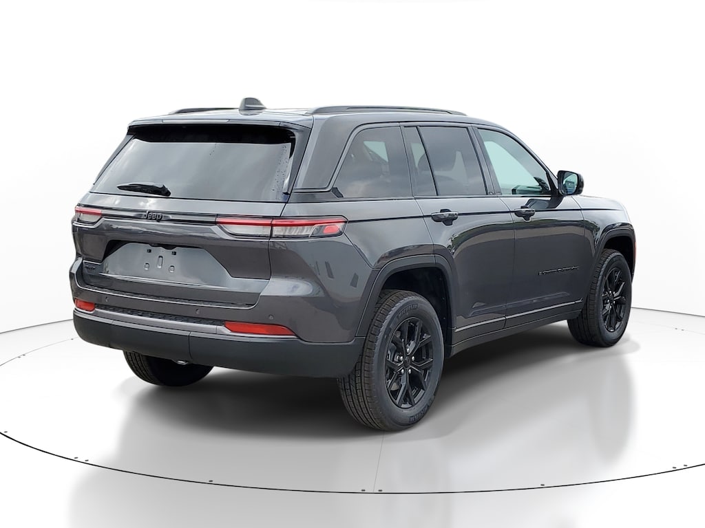 New 2026 Jeep Grand Cherokee LAREDO ALTITUDE 4X4 Sport Utility