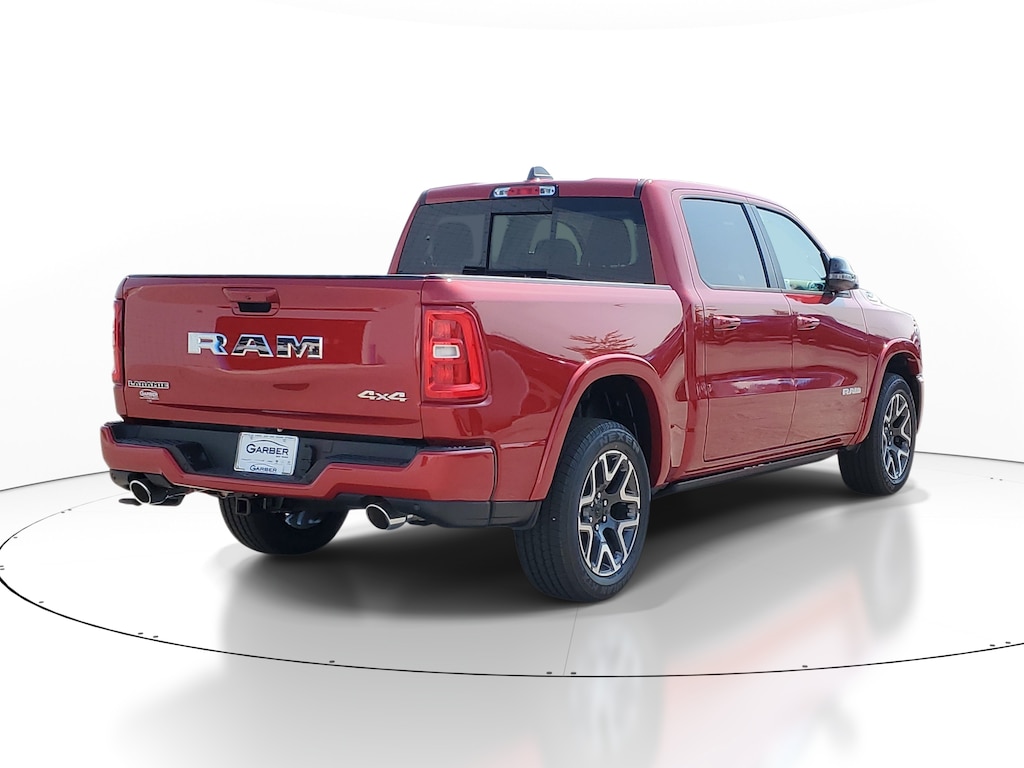 New 2026 Ram 1500 LARAMIE CREW CAB 4X4 5'7 BOX Pickup