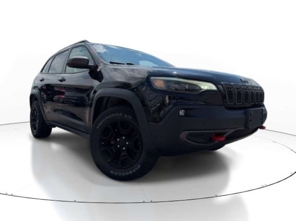 Used 2019 Jeep Cherokee Trailhawk SUV