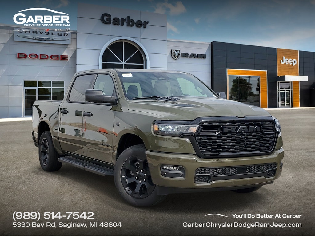 New 2027 Ram 1500 EXPRESS CREW CAB 4X4 5'7 BOX Pickup