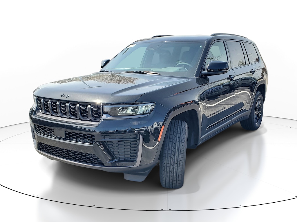 New 2026 Jeep Grand Cherokee L L LAREDO ALTITUDE 4X4 Sport Utility