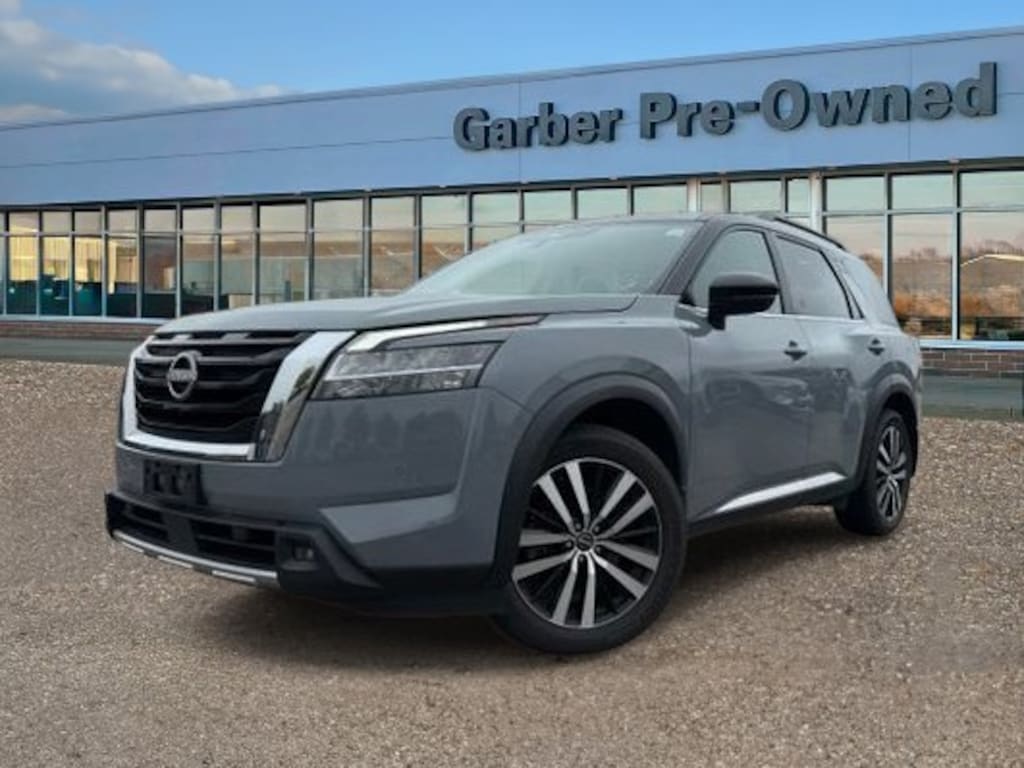 Used 2023 Nissan Pathfinder Platinum SUV