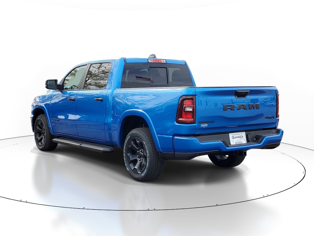 New 2026 Ram 1500 BIG HORN CREW CAB 4X4 5'7 BOX Pickup