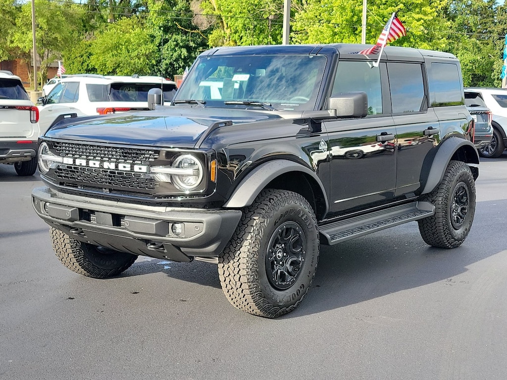 New 2026 Ford Bronco Outer Banks SUV