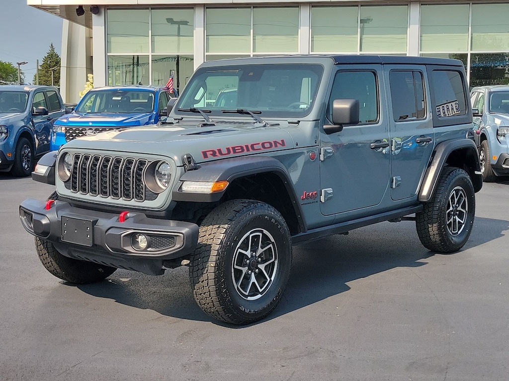 Used 2024 Jeep Wrangler Rubicon SUV