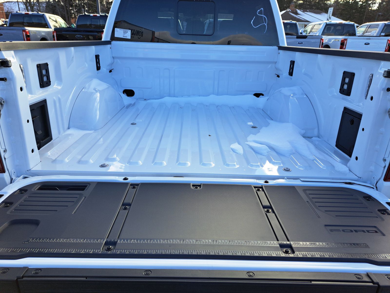 2025 Ford F-150 XLT - Photo 28