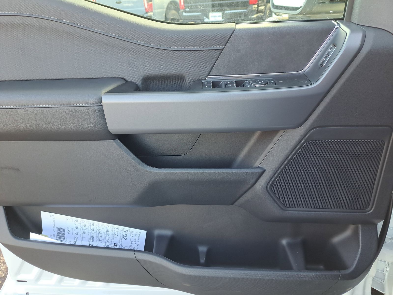 2025 Ford F-150 XLT - Photo 20