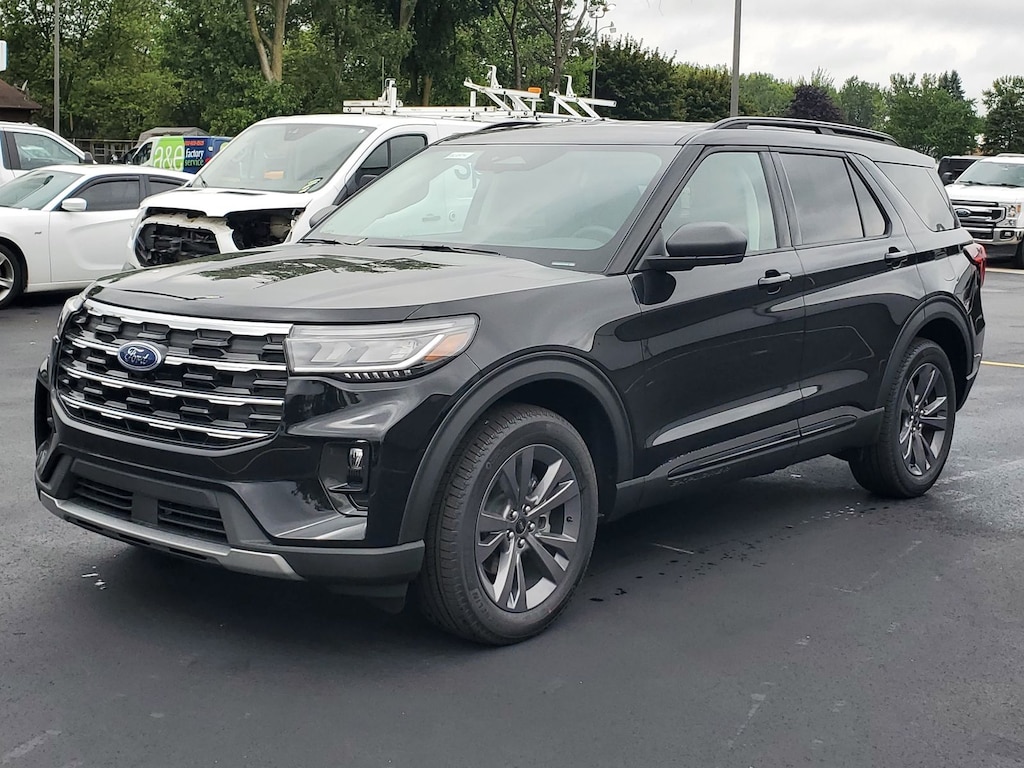 New 2026 Ford Explorer Active SUV