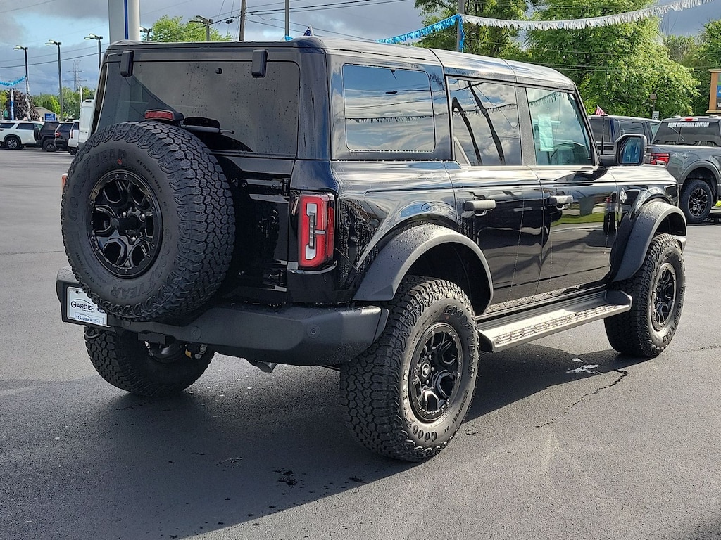 New 2026 Ford Bronco Outer Banks SUV