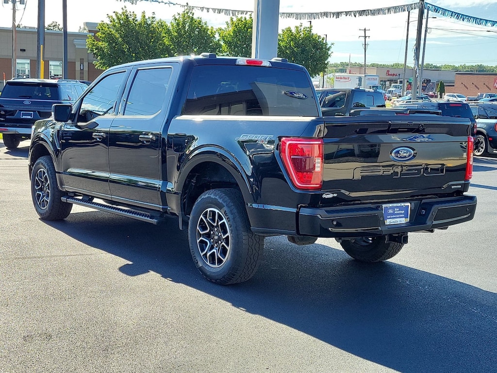 Used 2023 Ford F-150 XLT Truck SuperCrew Cab