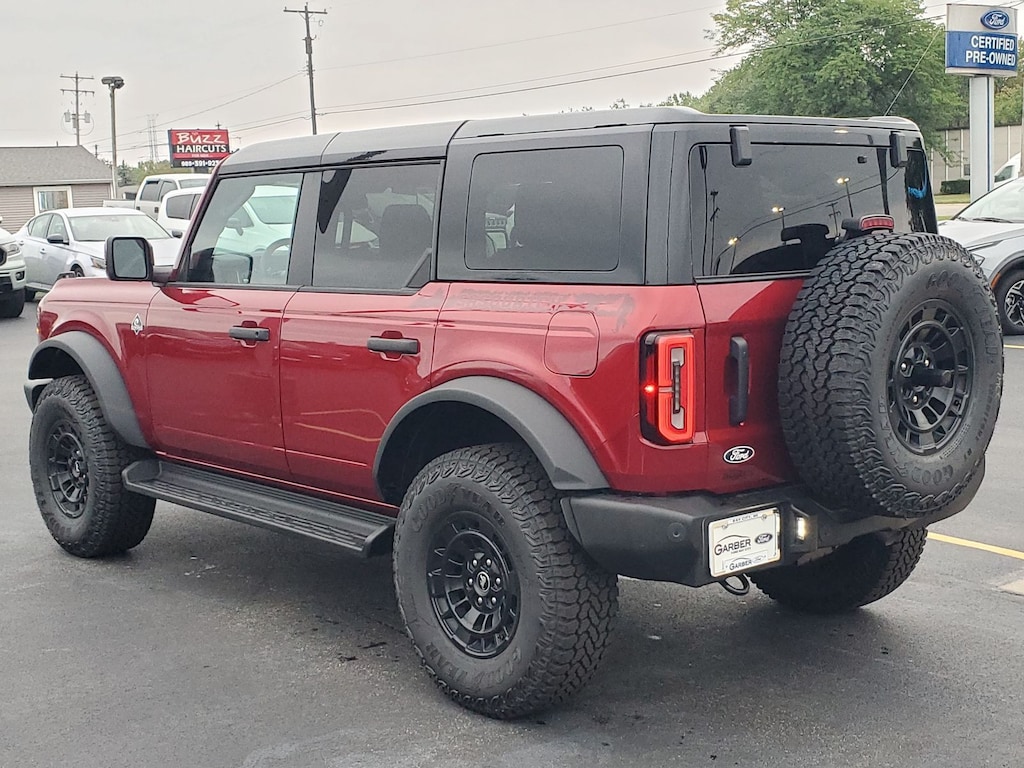 New 2026 Ford Bronco Outer Banks SUV
