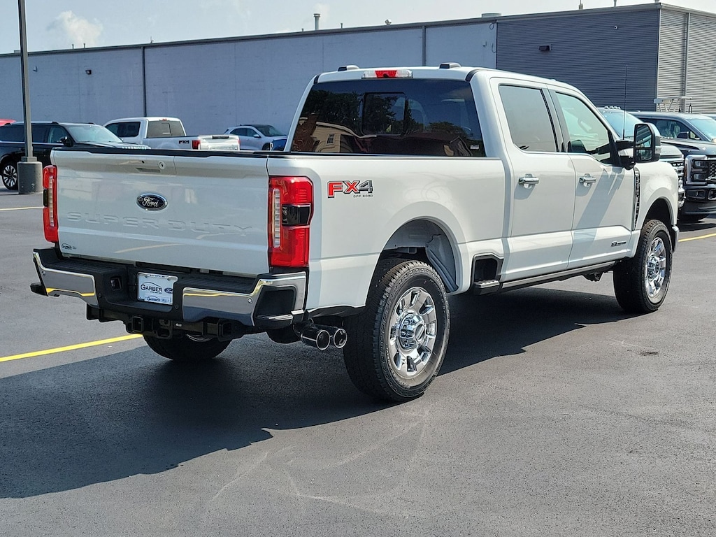 New 2026 Ford F-250SD Lariat Truck