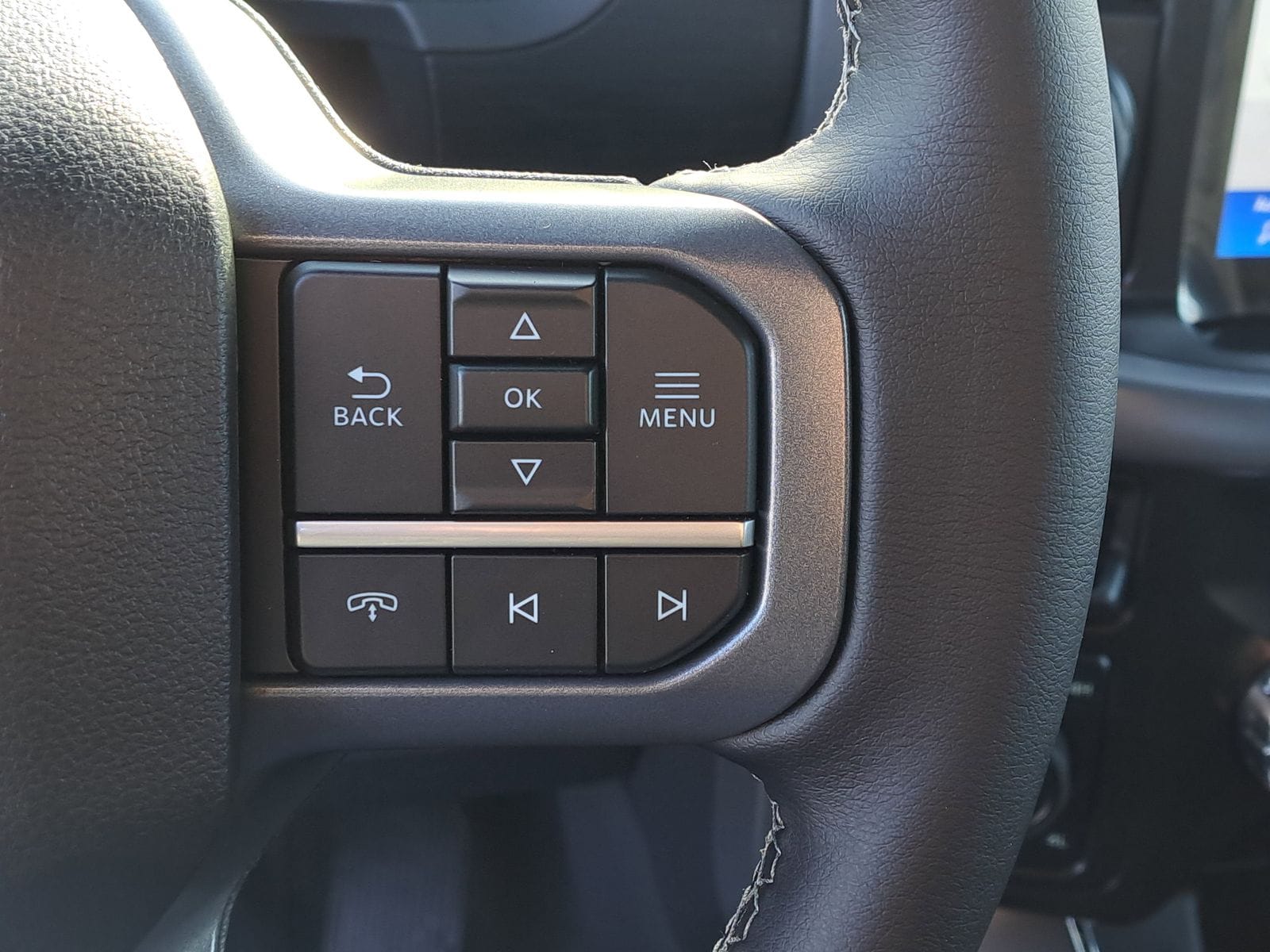 2025 Ford F-150 XLT - Photo 13